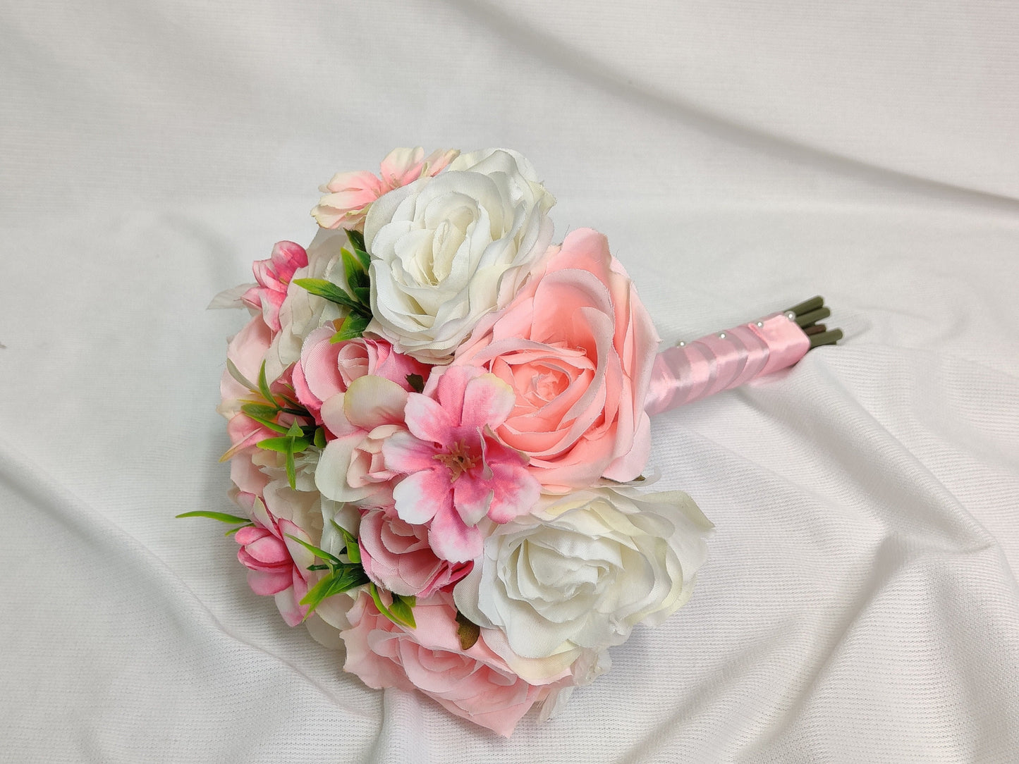 Pink and ivory rose wedding flowers 