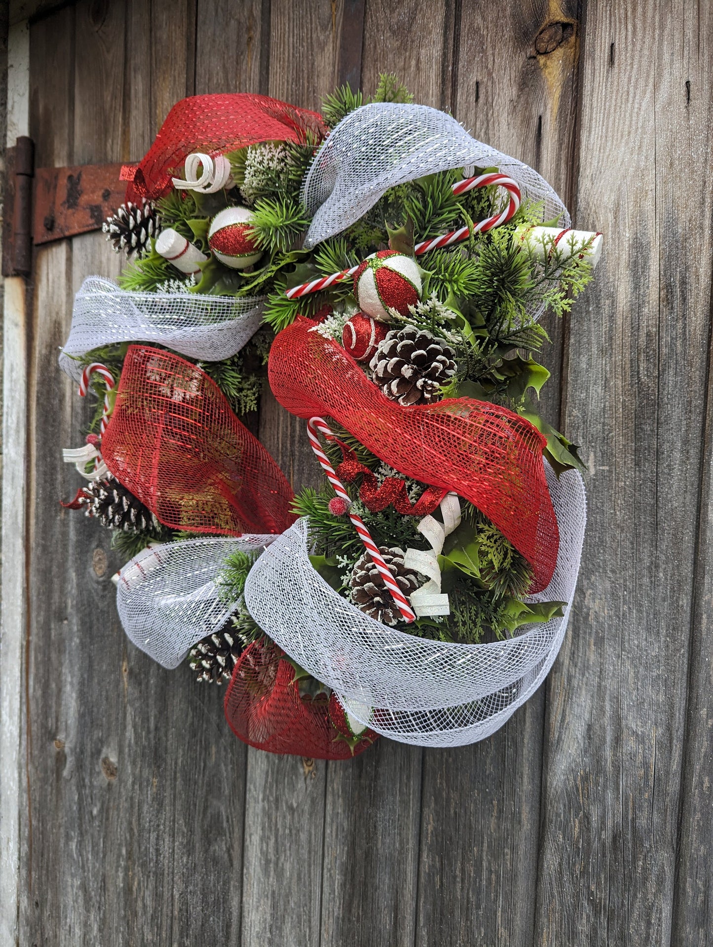 Candy Cane Christmas Wreath